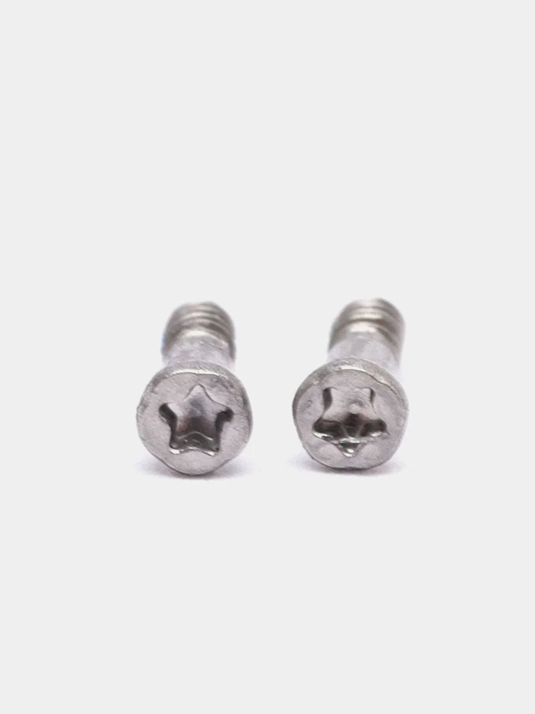Серебряный винты нижние для iPhone 5 / 5S / SE 2016, 2 штуки