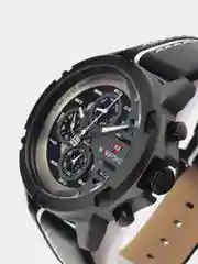 Белый мужские наручные часы Naviforce NF9110 с хронографом, в подарочной упаковке