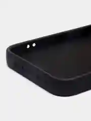 Черный силиконовый чехол для iPhone 13 Mini