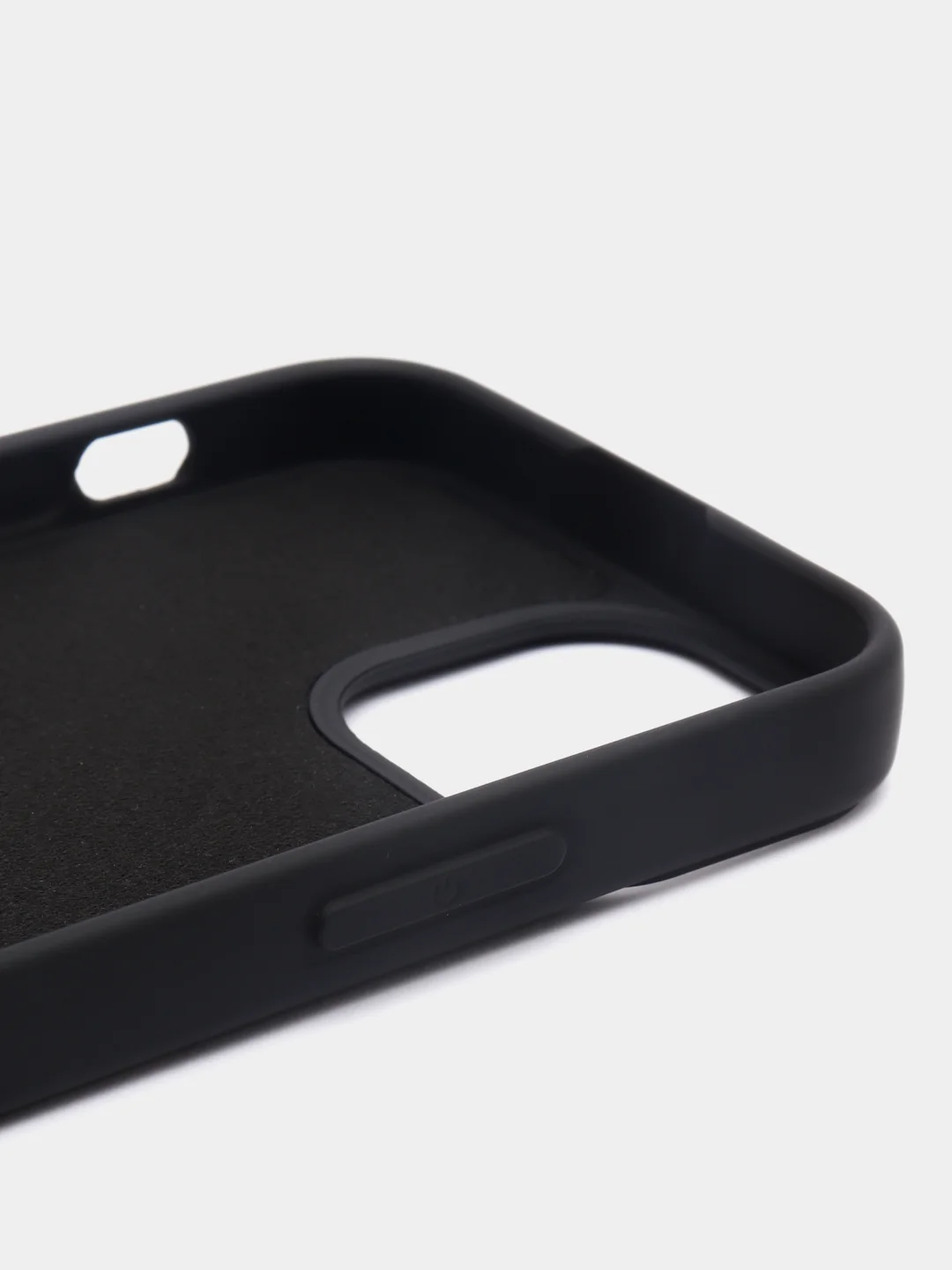 Черный силиконовый чехол для iPhone 13 Mini