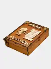 Кремовый ключница настенная, Большая книга