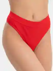Красный топ со стрингами