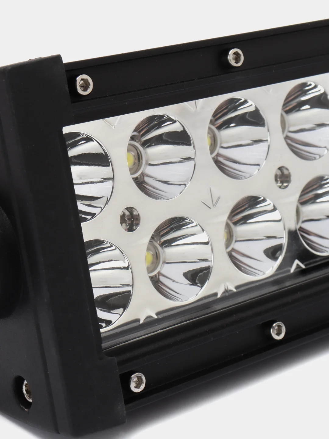 Фара светодиодная OFF ROAD 12V/24V 36W 6000К SKYWAY 12 диодов Дальний свет S07201053
