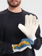 Оранжевый перчатки вратарские Umbro