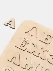 Алый деревянный пазл "Алфавит"