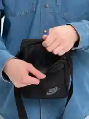Угольный сумка  мессенджер, через плечо, спортивная