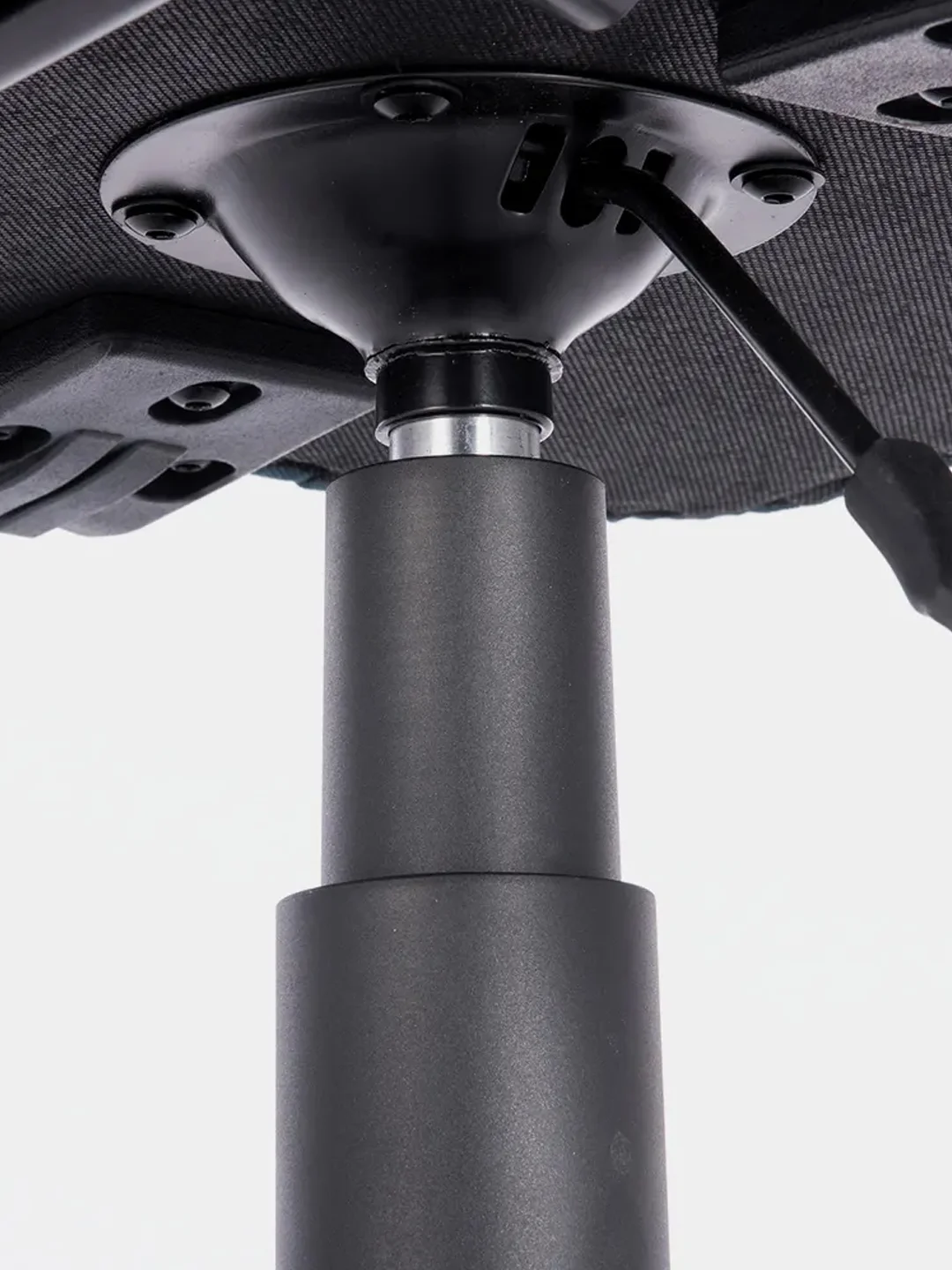 Компьютерное, офисное компактное кресло с подлокотниками Brabix Jet MG-315, сетка, ткань