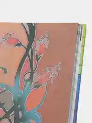 Книга Батик. Постигаем шаг за шагом. Материалы. Техника. Приемы. Платки. Панно. Открытки