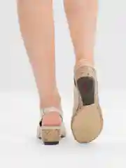 Бежевый босоножки женские Rieker из натуральной кожи