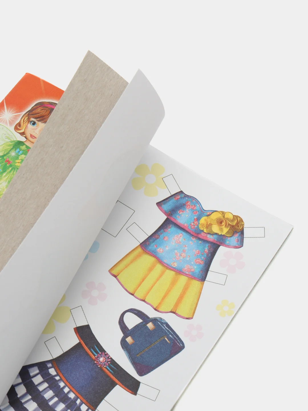 Алый книга-вырезалка для девочек, офсет, 16*21 см, 12 стр, плотная картонная обложка