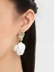 Кремовый серьги/ клипсы в морском стиле ракушек