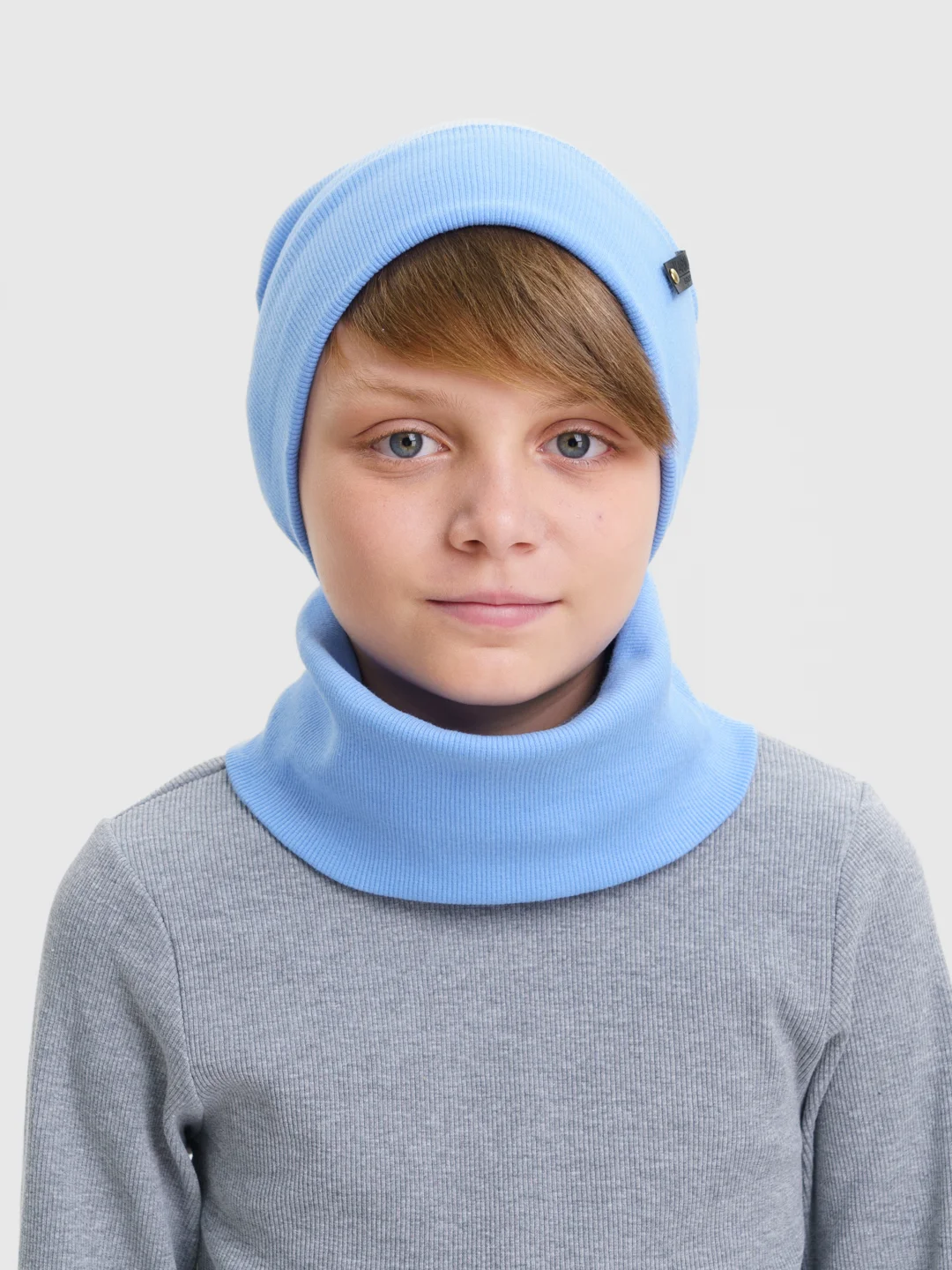 Голубой демисезонный комплект шапка и снуд . Весенняя шапка 4-9 лет