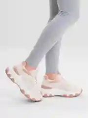 Бежевый кроссовки женские