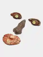 Зелёный хаки декор для деревьев
