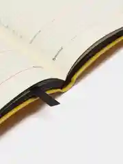 Ежедневник-планер (планинг) - блокнот недатиров. А5 BRAUBERG экокожа, 136л, желтый, 113292