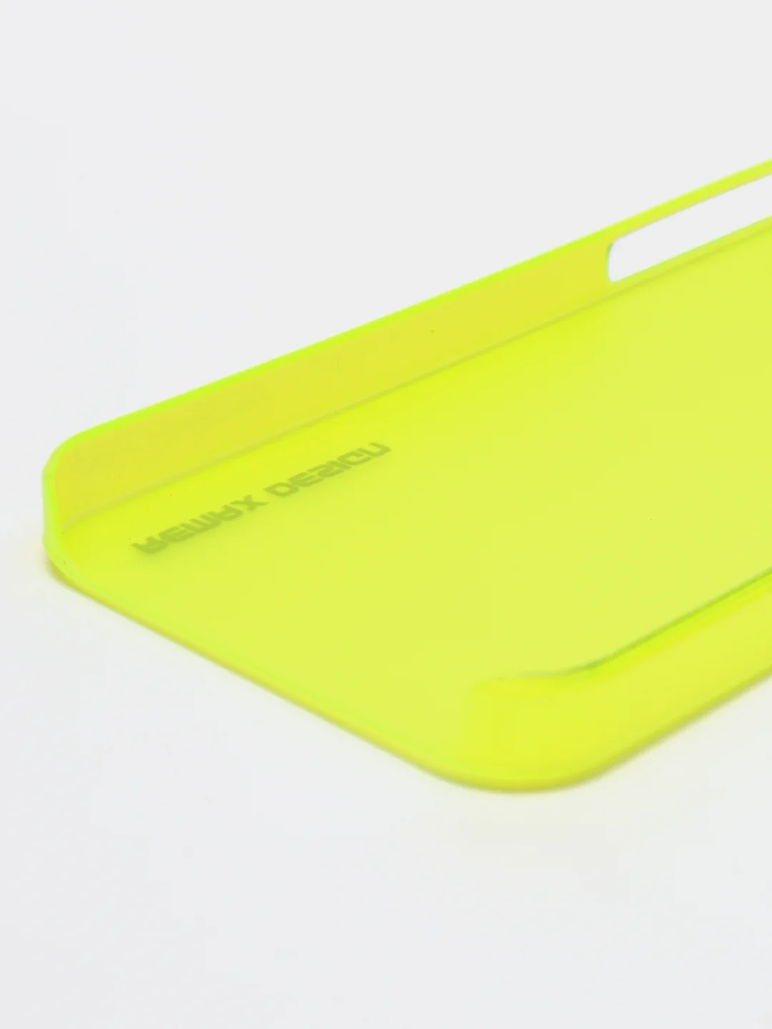 Желтый пластиковый чехол для iPhone 5/5S/SE