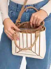 Бежевый сумка женская через плечо