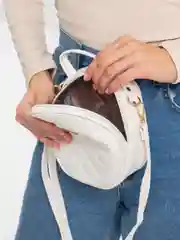 Бежевый сумка круглая, женская