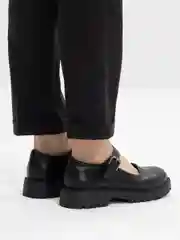 Черный лоферы женские