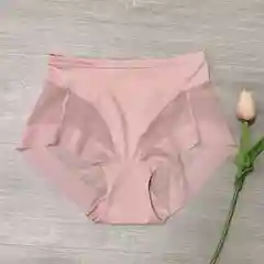 Розовый трусы