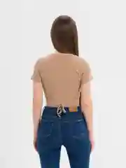Бежевый топ