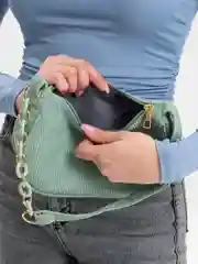 Зеленый сумка женская с цепочкой