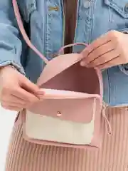 Розовый сумка женская, через плечо, из эко кожи