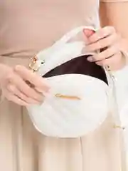 Белый сумка круглая через плечо