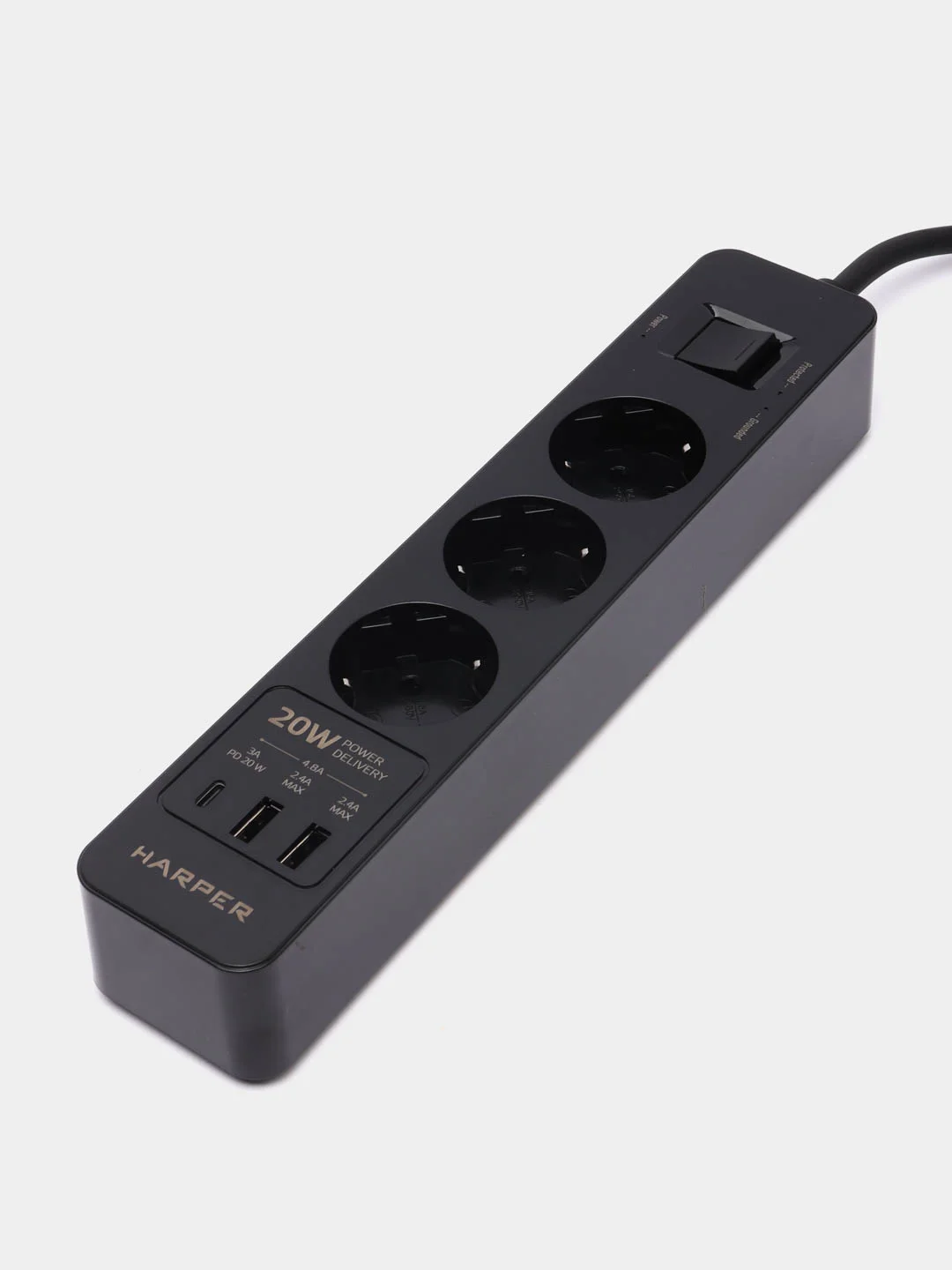 Сетевой фильтр Harper UCH-440, 5 метров, 3 розетки, 2 USB, Type-C, 4000 Вт, черный