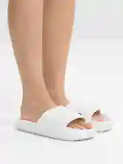 Белый сланцы, шлепанцы женские