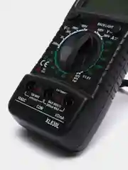 Черный цифровой мультиметр (тестер) XL830L с функцией прозвонки и подсветкой экрана