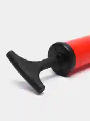 Ручной насос с иглой для накачивания мячей