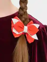 Красный бантики на резинке
