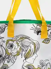 Расписная сияющая сумочка