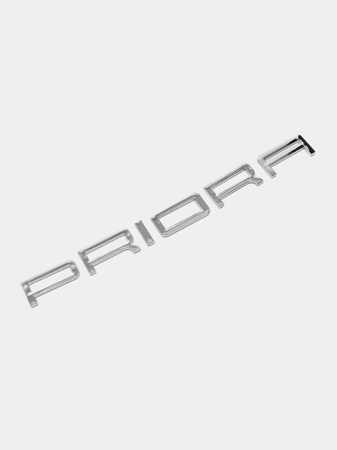 Серый металлик орнамент-шильдик на багажник Lada Granta PRIORA