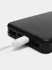 Черный power bank, внешний аккумулятор, с быстрой зарядкой TOPK, 10000 mAh