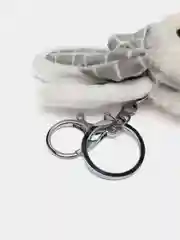 Серый брелок с мягкой игрушкой "Гусишка" 20 х 8 х 7,5 см