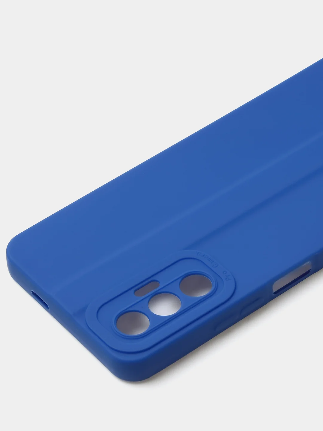 Пудровый чехол для Tecno Pova 3 цветной, матовый, с дополнительной защитой камеры