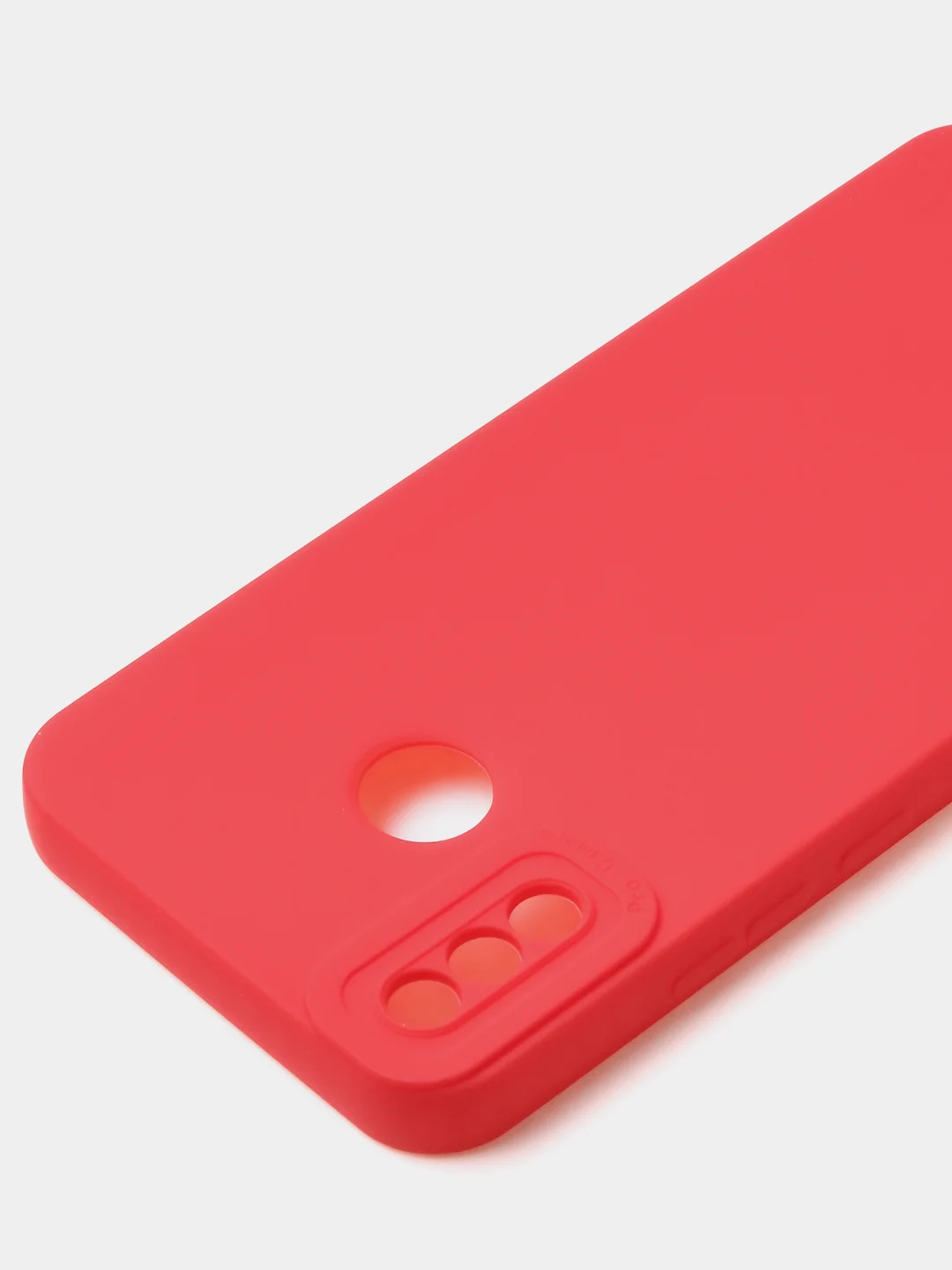 Красный чехол для Tecno Spark 6 GO цветной, матовый, с дополнительной защитой камеры