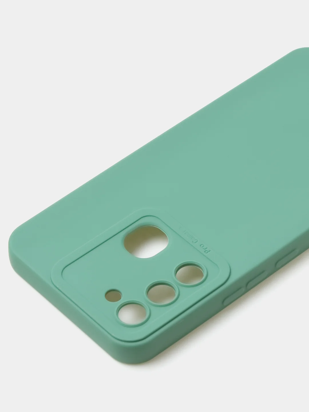 Зеленый чехол для Tecno Spark 8C / Spark GO (2022) цветной матовый с дополнительной защитой камеры