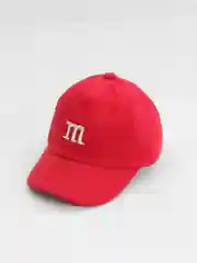 Алый бейсболка на лето