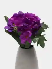 Фиолетовый искусственные цветы. Фиалки (букет). Композиция