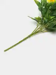 Желтый искусственные цветы. Ромашки цветные (двухцветный пластиковый букет). Композиция