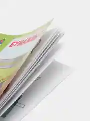 Зеленый вырежь и одень куклу. Бумажные куколки. Проф-Пресс