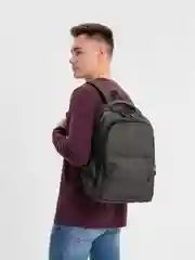 Оливковый рюкзак