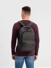 Оливковый рюкзак