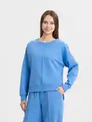Голубой костюм