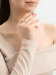Аметистовый кольцо