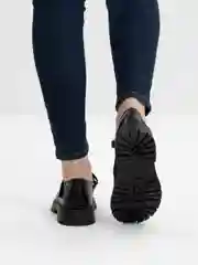 Черный лоферы женские