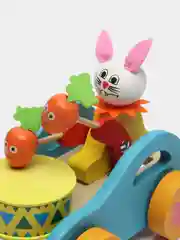 Каталка стучалка на веревочке